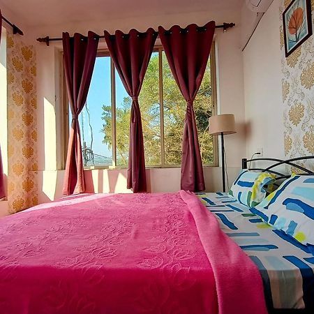 Gs Home On The Bay - Super Sea View Glass Studio Apartment فاغاتور المظهر الخارجي الصورة